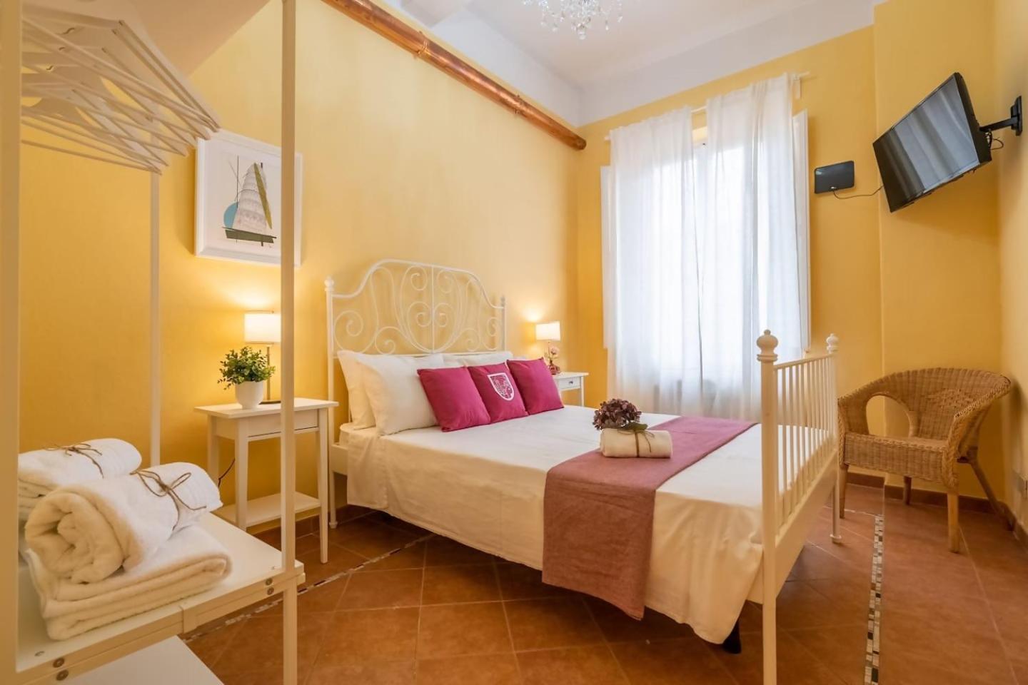 Hotel Lh Casa Dora à Pise Extérieur photo